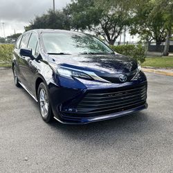 2022 Toyota Sienna