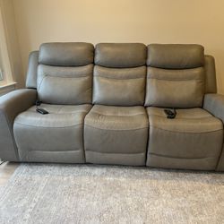 Raymour&Flanigan Leather Power Heated Massaging Couch set