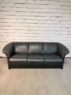 Black Leather Manhattan Ekornes Sofa Couch Scandinavian