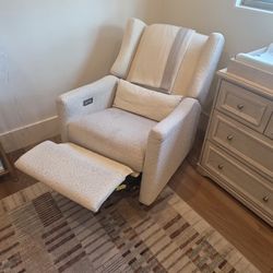 Rocking Chair/recliner 