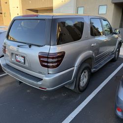 2002 Toyota Sequoia