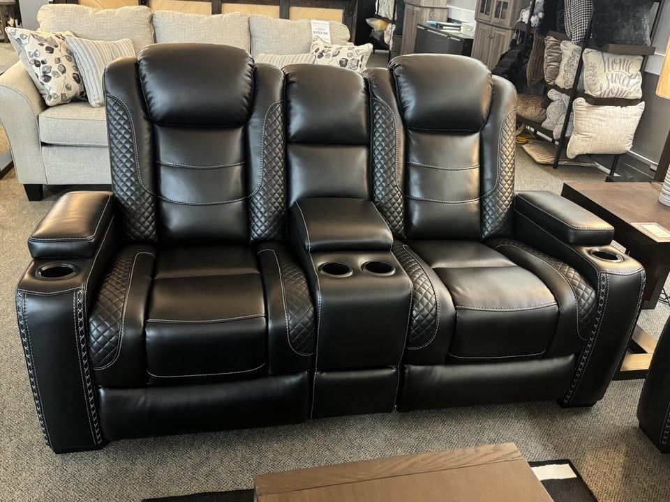 Black Power Reclining Sofa And Loveseat/ Fast Delivery 