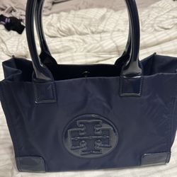 Tory Burch Size Medium Handbag