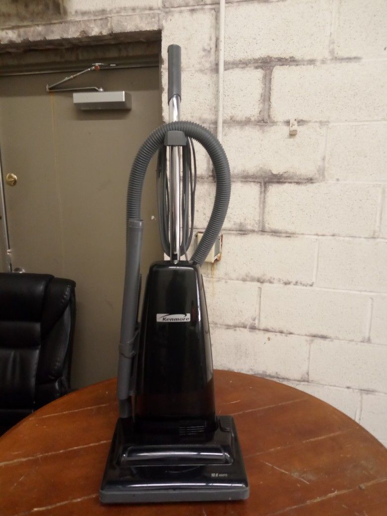 Kenmore Bagged Upright Vacuum Cleaner
