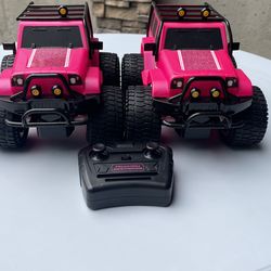 Two Trucks With Remote Control