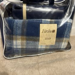 ‘Faribo Voyager Pak-a-Robe Blanket & Thermos With Zipper Carrying Case