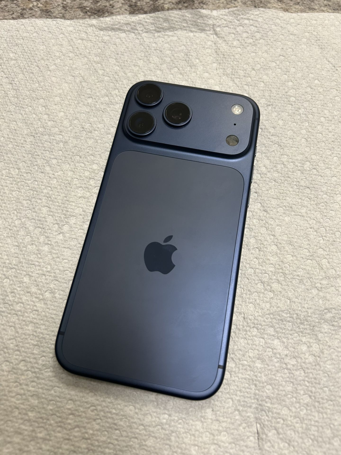 Apple iPhone 17 Pro Max