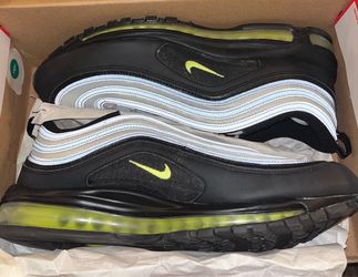 Nike Air Max / Size 15