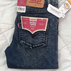 Levi’s Skinny Taper 