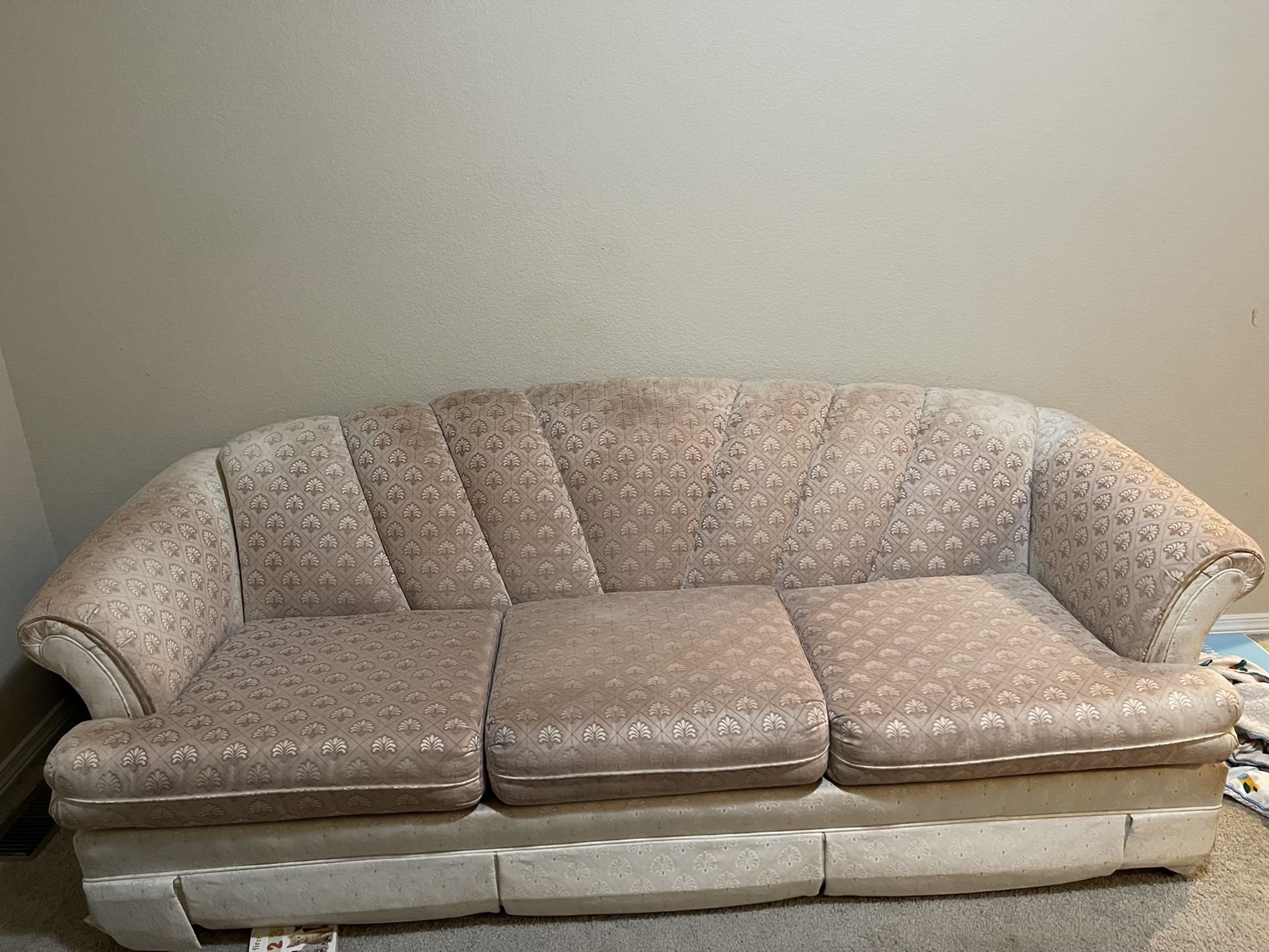 Free Furniture