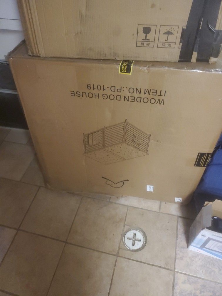 Two Dog House