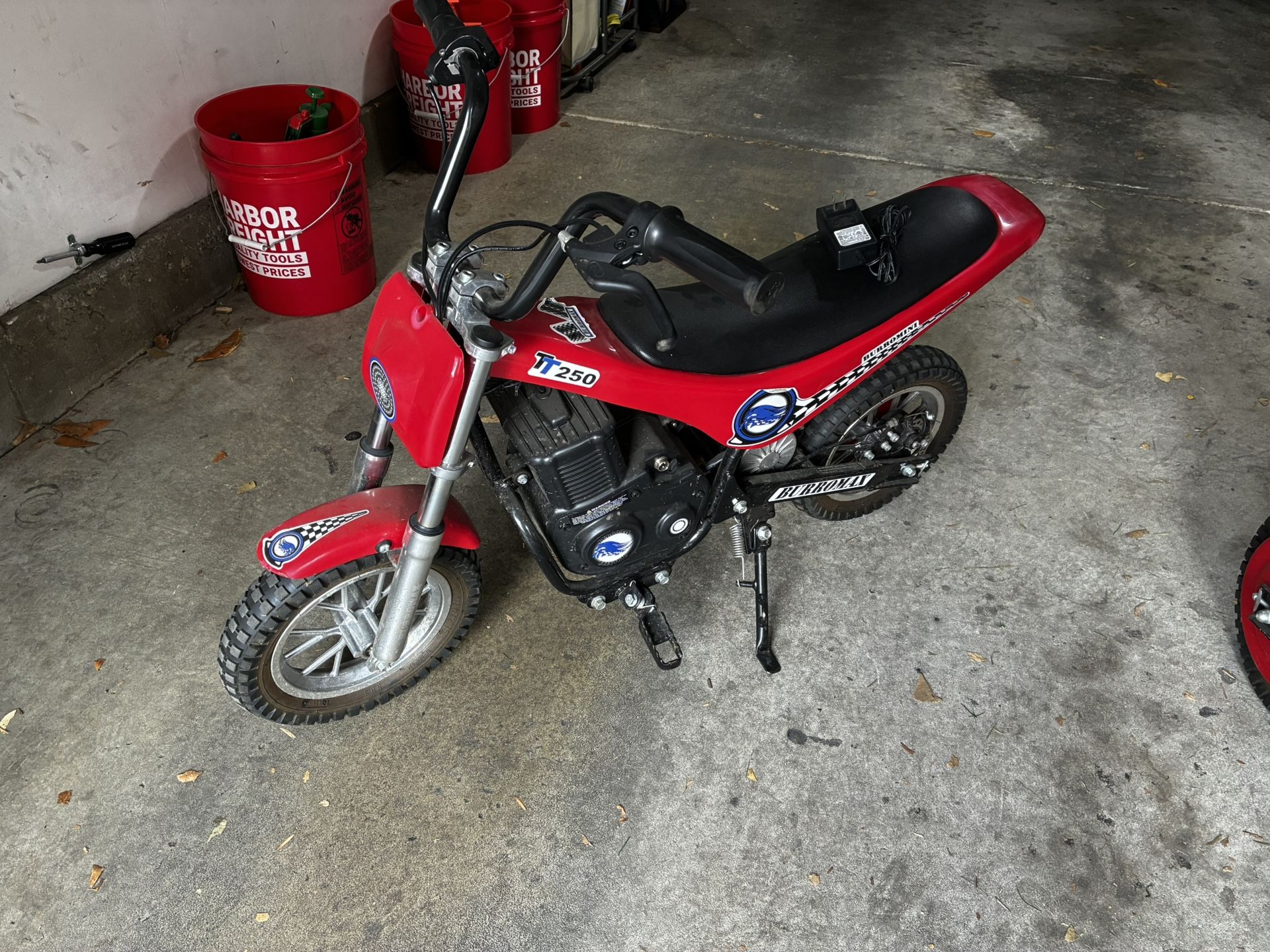 Bikes Burrowmax TT250