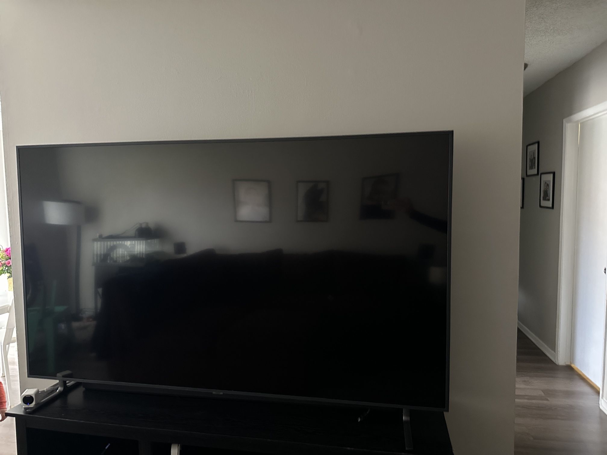 82 Inch Samsung TV