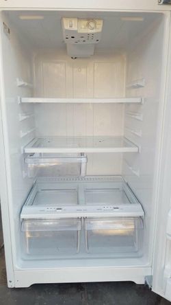 General electric fridge