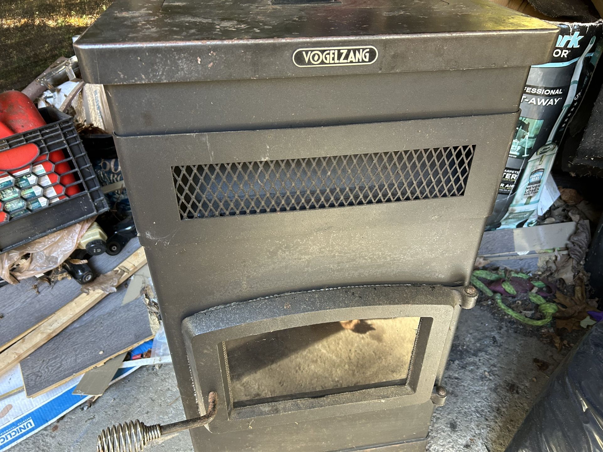 Vogelzang Pellet Stove