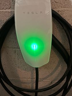 Tesla Gen 3 Wall Connector 48A EV Charger – Genuine Tesla – Works Perfect