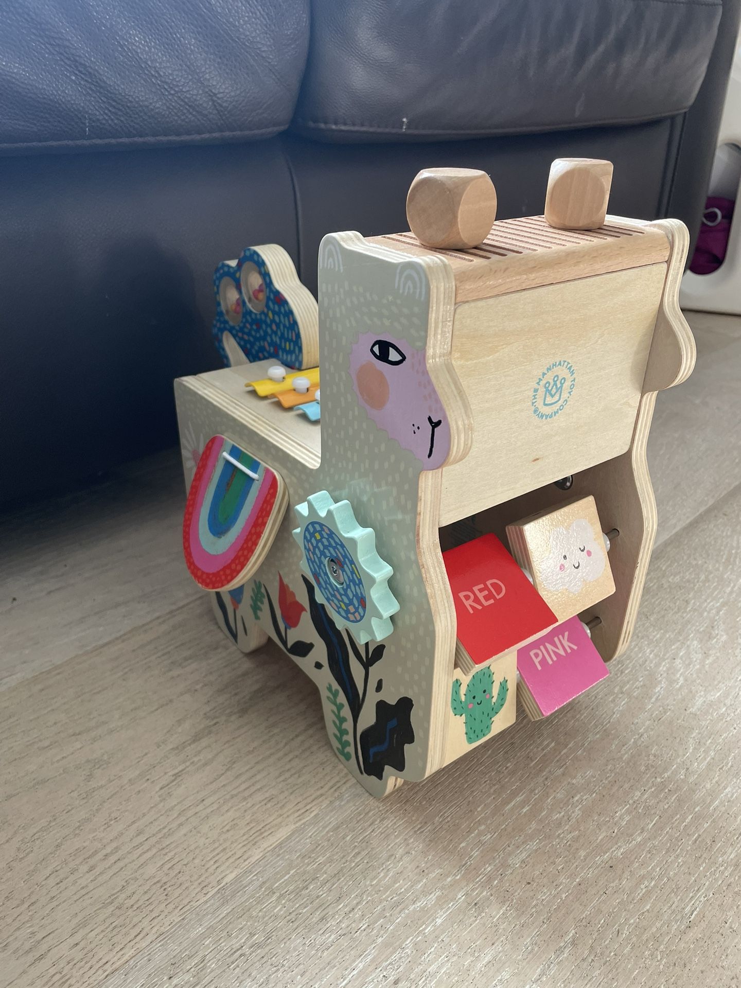 The Manhattan Toy Company Musical Llama
