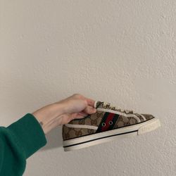 Gucci Shoes 