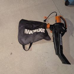 2-1 Leaf Blower/Vacuum For Sale !