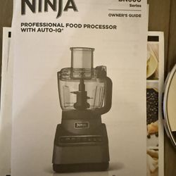 Ninja Professional Food Processor – Like New, Complete Set