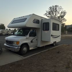 Fourw RV   