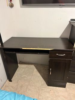 Escritorio con cajón