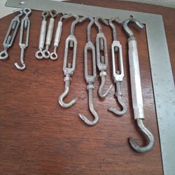 TITLE: Mixed Lot of 10 Heavy Duty Galvanized Turnbuckles