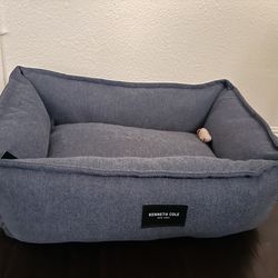 Pet bed