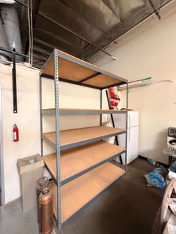 Shelving heavy duty
