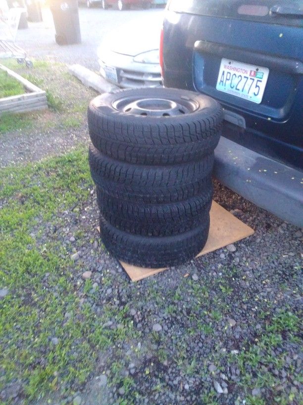 Tires 14 Like New