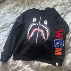 shark bape sweatshirt size L