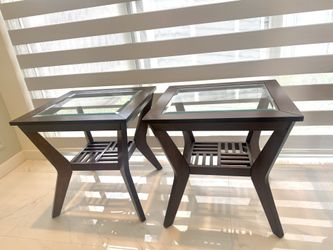Set of 2 Dark Wood & Glass Top End Tables