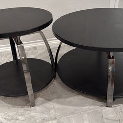 Coffee Table With Wheels And A Side Table