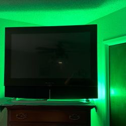 FREE  TV - 50 INCH - HDMI - RCA JACKS - COOL BUILT IN SOUND BAR. - WORKS GREAT WITH ORIGINAL REMOTE 