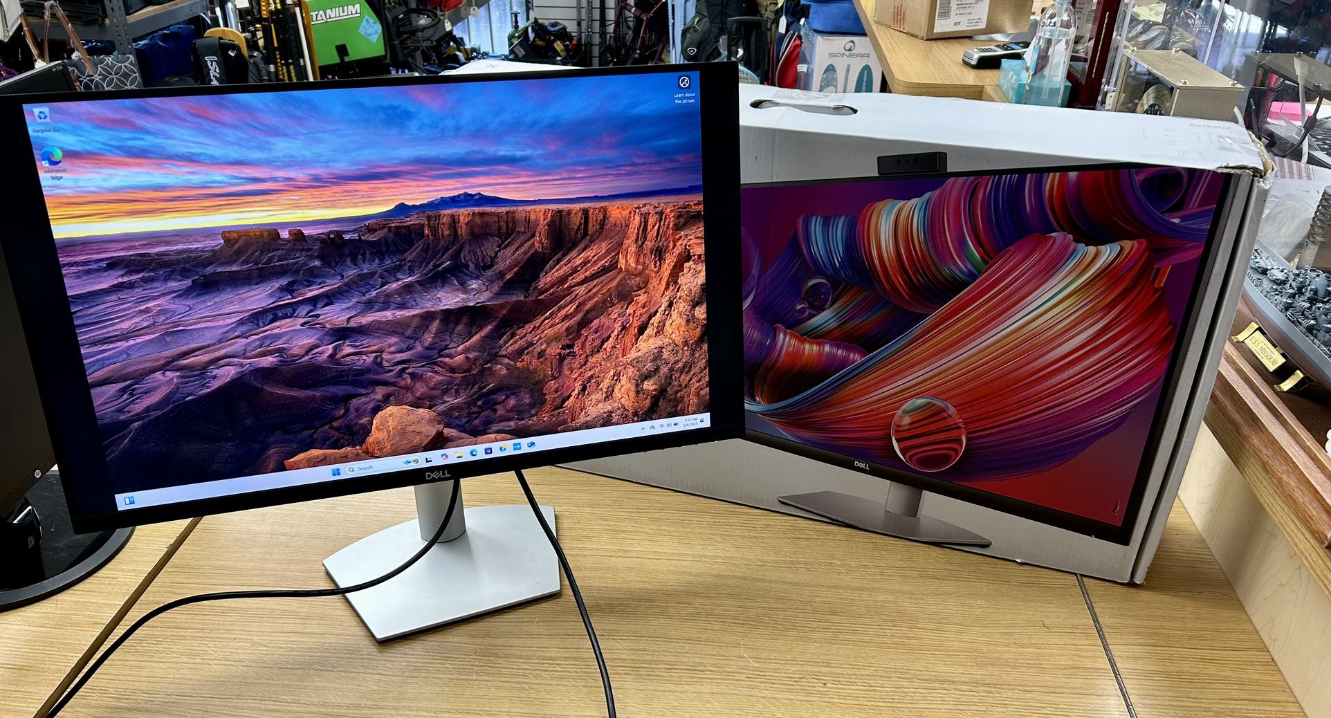 Dell S2722DZ AMD FreeSync QHD USB C Video Conferencing...