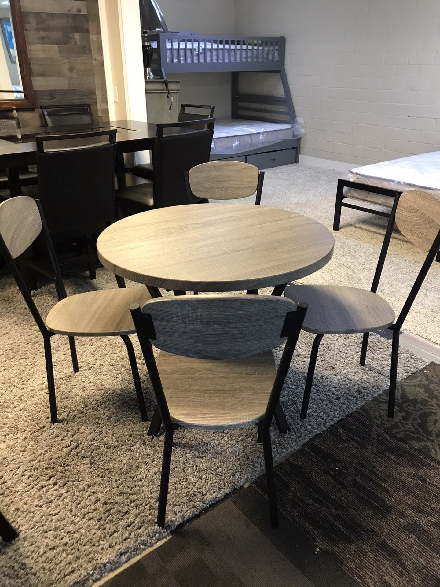 Dining table set Sale