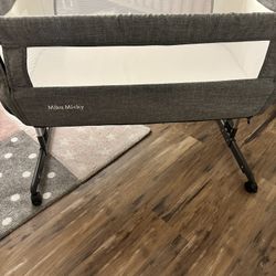  Mika Micky Bedside Sleeper