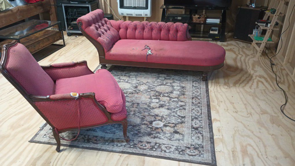 Antique Lounger And Chair, Beautiful But Needs Reupholstering.