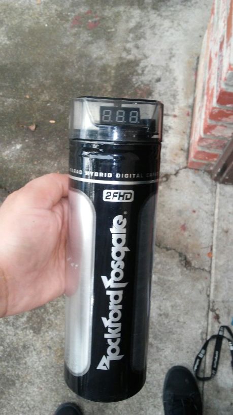 Rockford fosgate RFC2D 2 Farad Hybrid Digital Capacitor