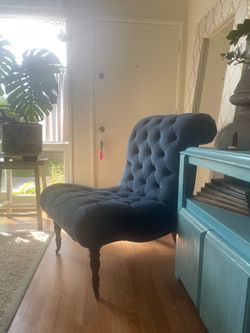 Blue Velvet Victorian Accent Chair