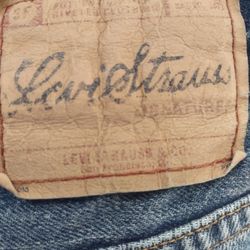 Vintage Straight Fit Levi's 33 x 32