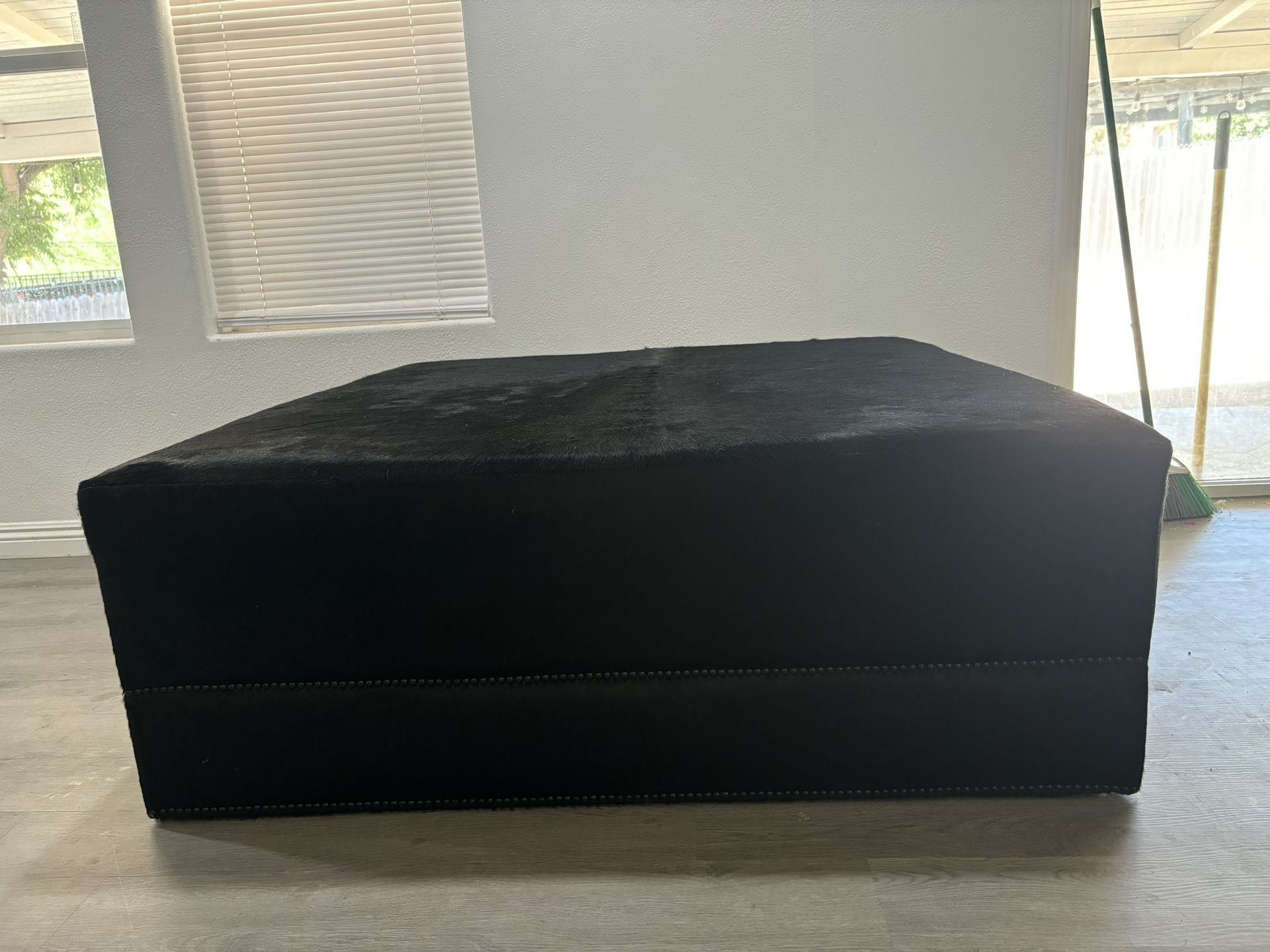 table/ ottoman