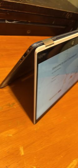 Hp foldable touchscreen laptop with charger. I can take cash only