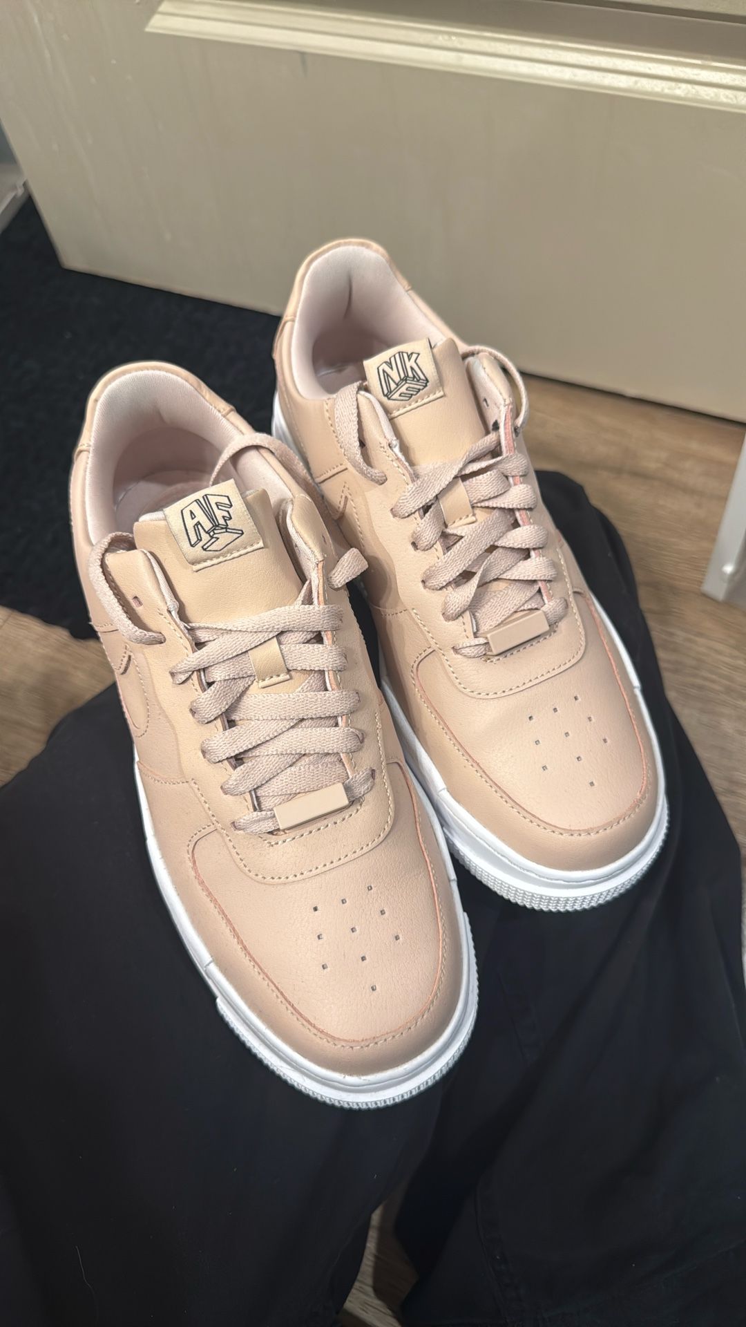 AF1