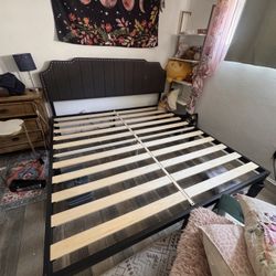 Kind Sized Bed frame With headboard