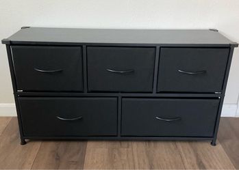Drawer storage tower