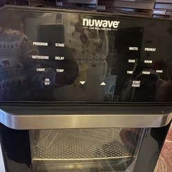 NuWave Air fryer, Oven And Rotisserie