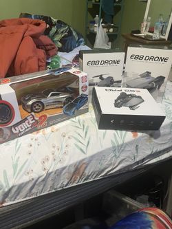 3 Drones N A Voice Control Watch Remote Control Car  New