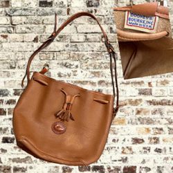 Dooney & Bourke Rare Vintage Leather Bag Camel Tassle 13.5” Shoulder Tote Purse