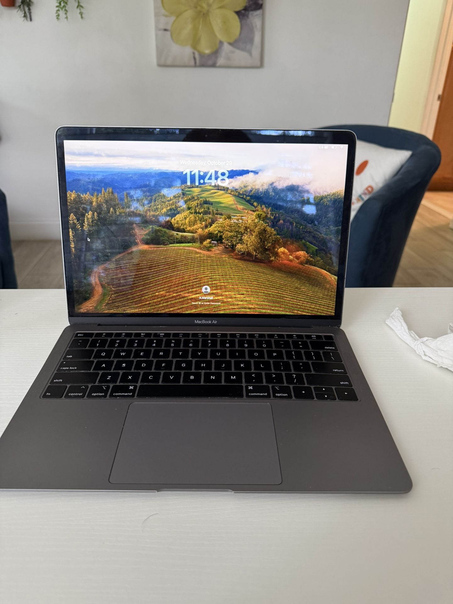 Apple MacBook Air 13in (2019) 